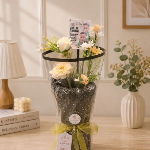 Buket Mawar Putih Black Elegance